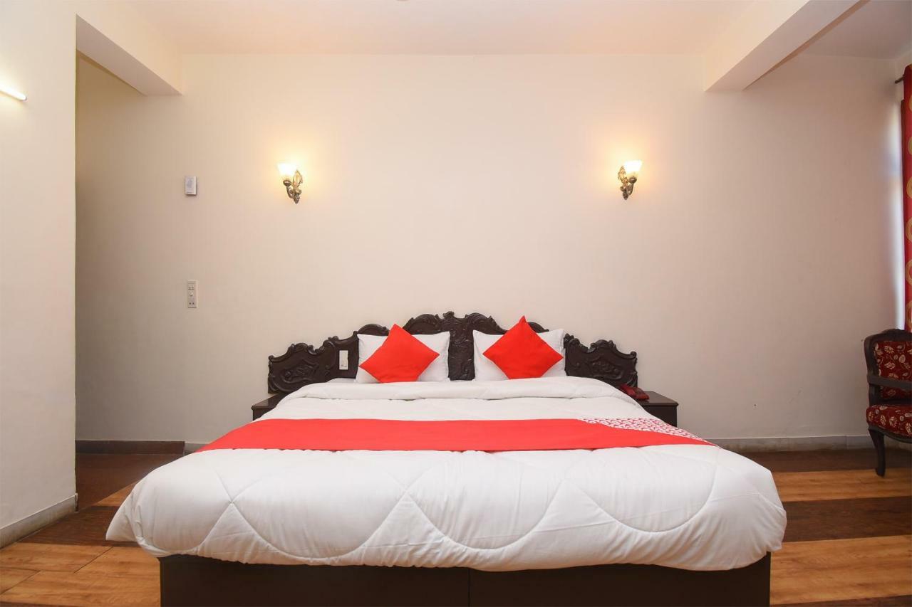 Hotel Kalinga Intercontinental Manali Buitenkant foto
